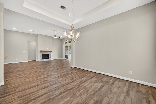 Building Photo - 4403 Tumbling Leaf Ct