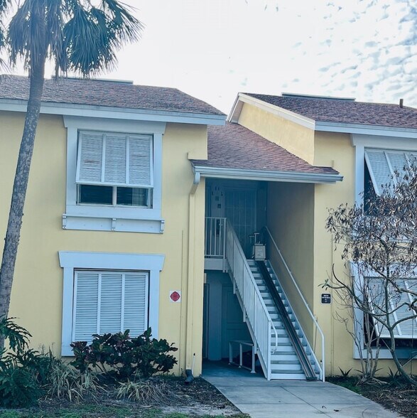 Building Photo - 3747 42nd Way S
