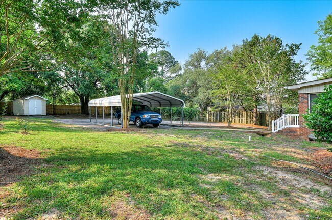 Building Photo - 1004 Edisto Ave