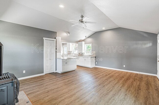 Building Photo - 6405 W Jefferson Pl