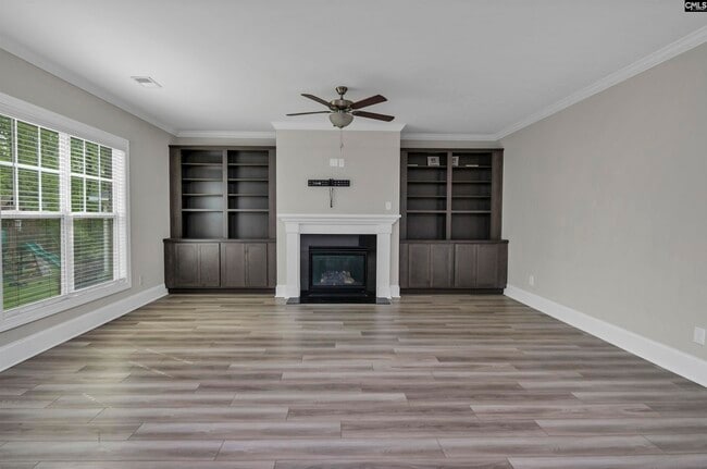 Building Photo - 825 Hidden Point Dr