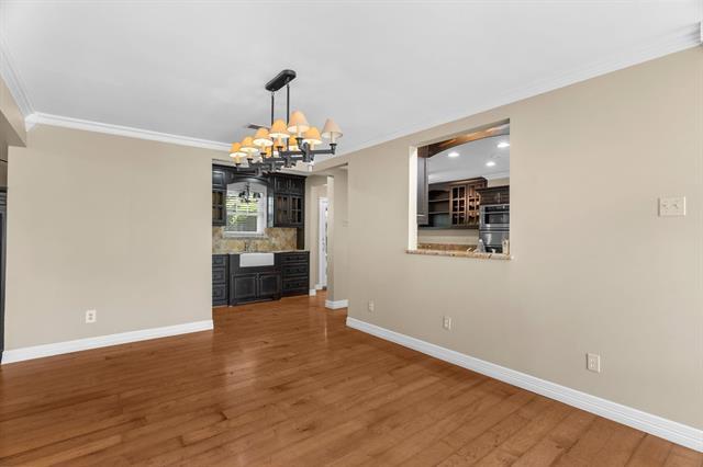 Building Photo - 228 Canyon Valley Dr