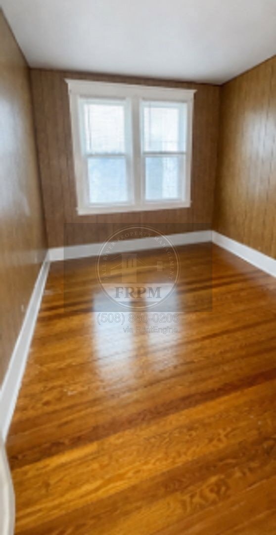 Building Photo - 244 Osborn St