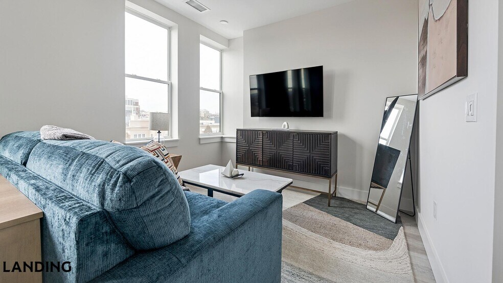 Building Photo - 2005 11th St NW