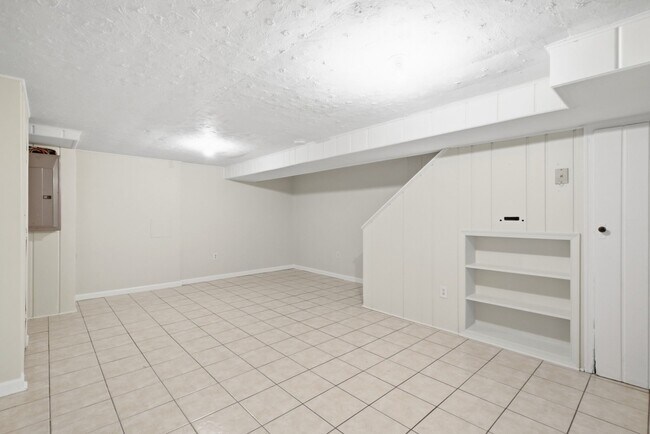 Building Photo - 4229 Fort Dupont Terrace SE