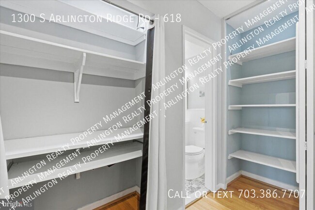 Building Photo - 1300 S Arlington Ridge Rd