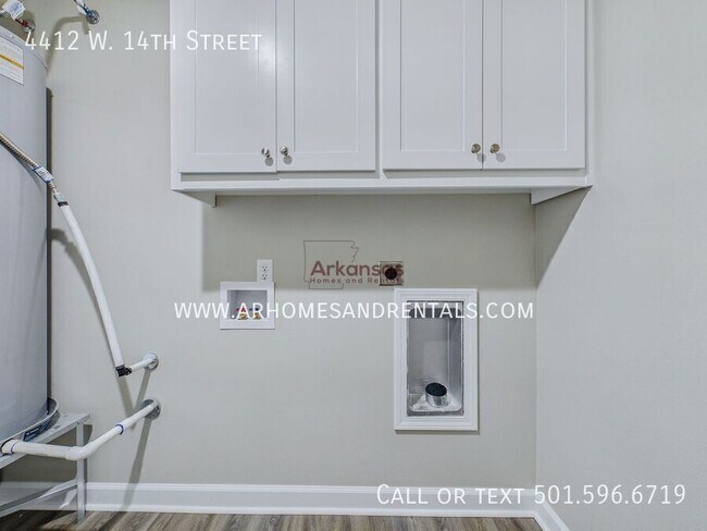 Building Photo - 4412 W 14th St