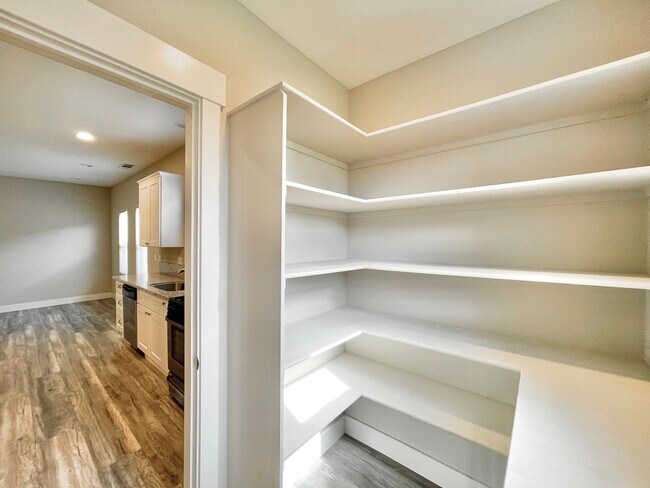 Building Photo - 1220 T St