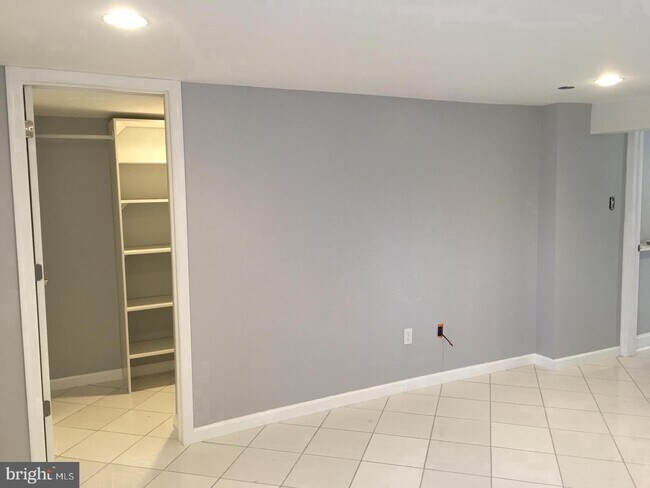 Building Photo - 132 Paoli Pike