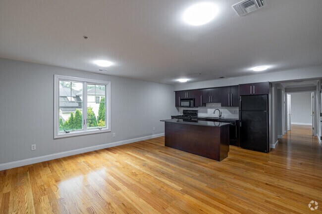 2 BD, 1 BA - NA - Living/Dining Area - River Cottage