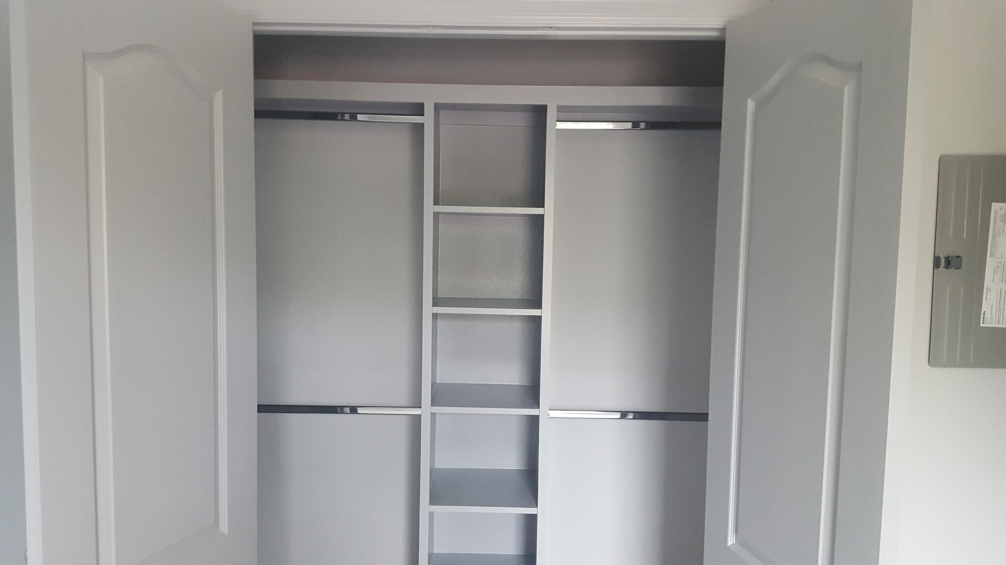 bedroom closet - 709 E 3rd St