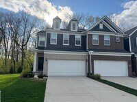 Building Photo - 2801 Willow Ct