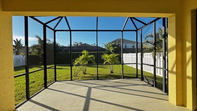 Building Photo - Home in Resort-Style Gated Community