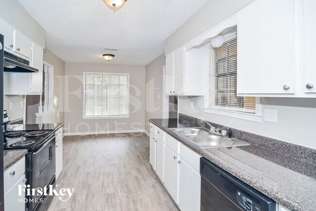 Building Photo - 6631 Cherry Bark Dr