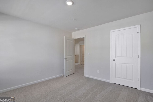 Building Photo - 2710 Serena Wy