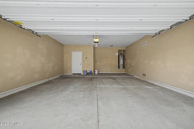 Building Photo - 319 S 197th Ave