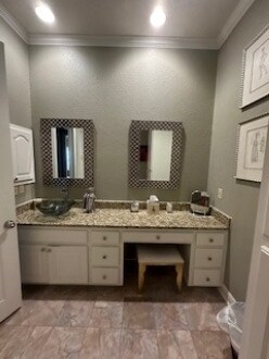 Bathroom has granite counters - 38400 Interstate 10 W