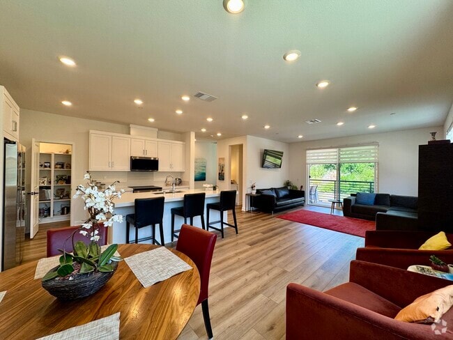 Building Photo - 12012 Riley Ln