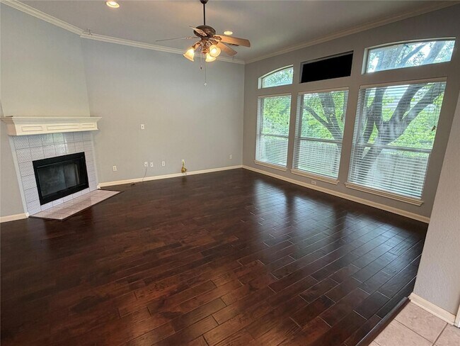 Building Photo - 8413 Sea Ash Cir