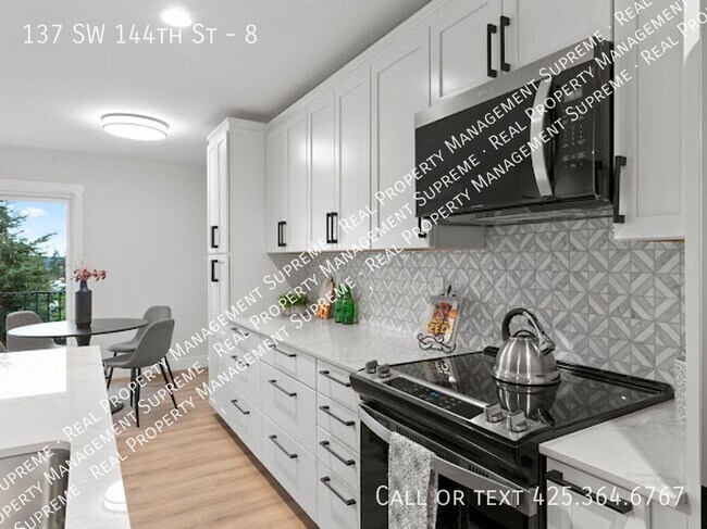 Building Photo - 137 SW 144th St