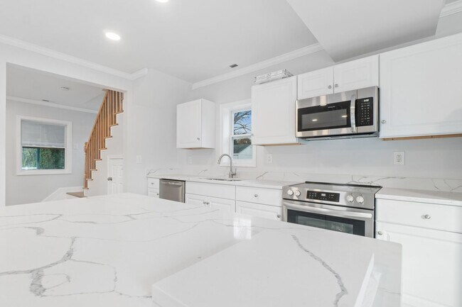 Building Photo - Charming Cape Cod in Annapolis
