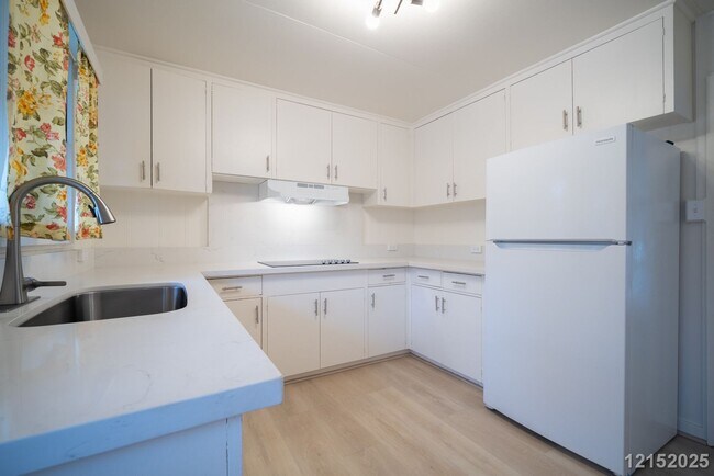 Building Photo - PEARL CITY — $3295 Kaleilani St | 3BR / 1 BA Single-Family Home