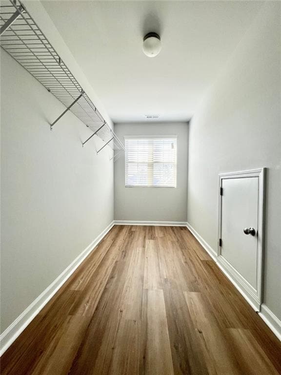 Building Photo - 370 Broadmoor Dr