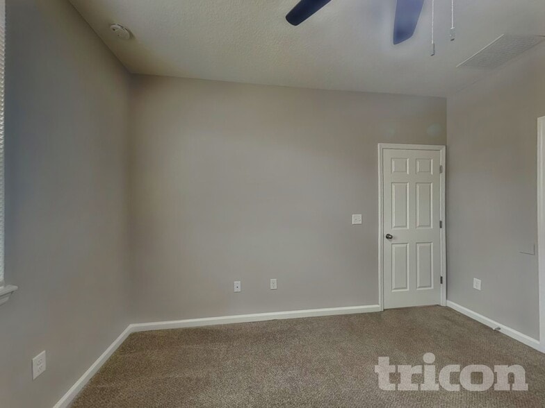 Building Photo - 454 Vineyard Ln