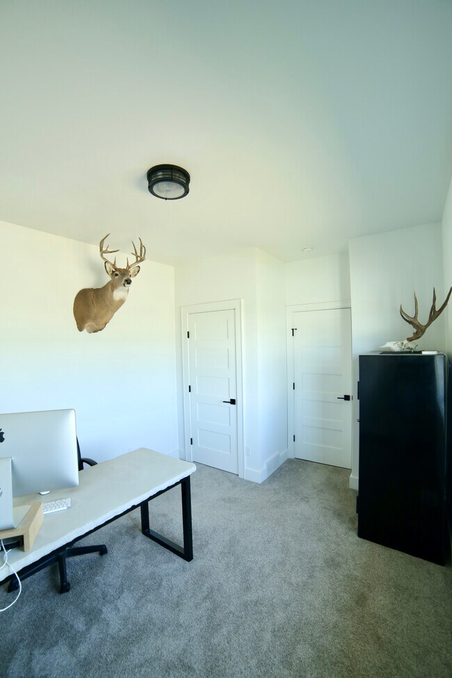 Building Photo - 1830 22nd St S