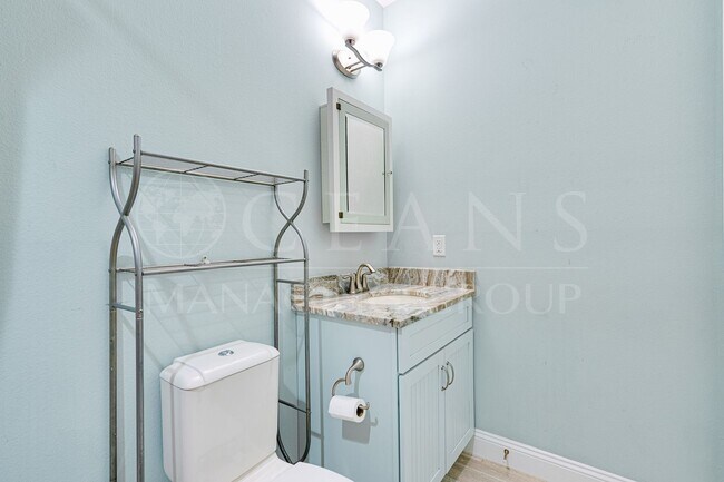 Building Photo - Charming Flagler Beach Rental with Private...