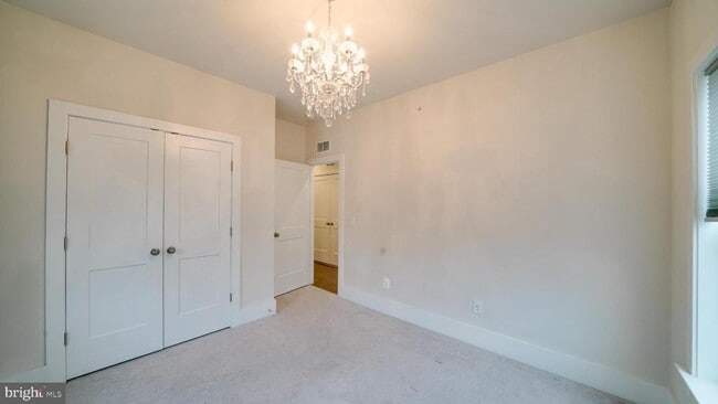 Building Photo - 43057 Pony Truck Terrace