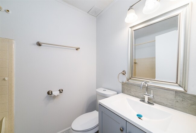 Building Photo - 10830 Sela Ln