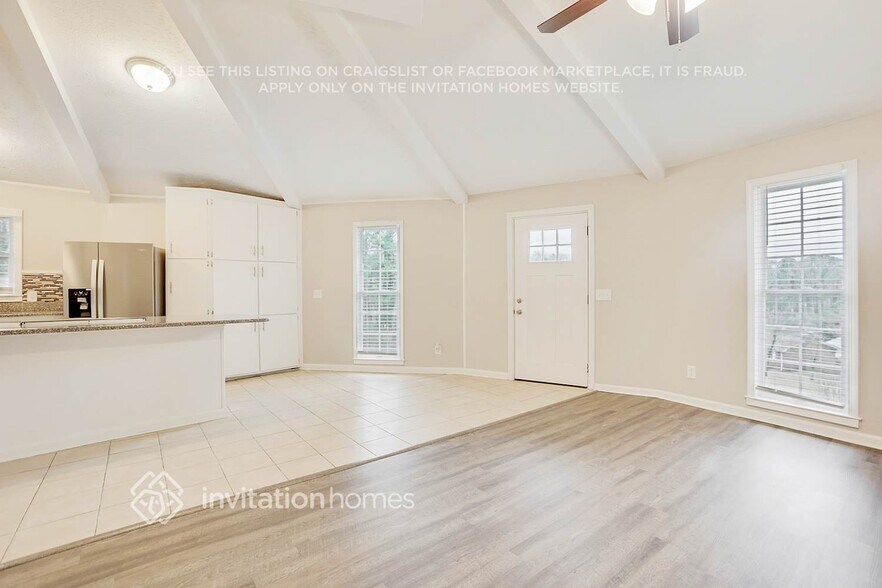 Building Photo - 194 Eagle Ct