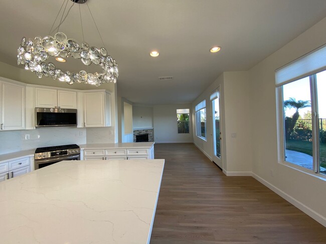 Building Photo - Gorgeous 4 Bedroom Carlsbad Home With A Stunning View and Solar!