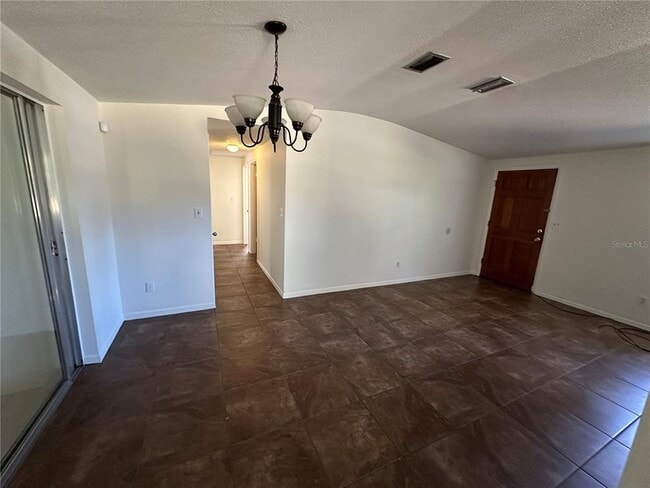 Building Photo - 22102 FL-46