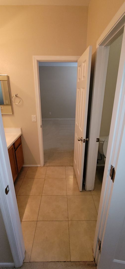 Building Photo - Immaculate 3 Bedroom Home in Aliante