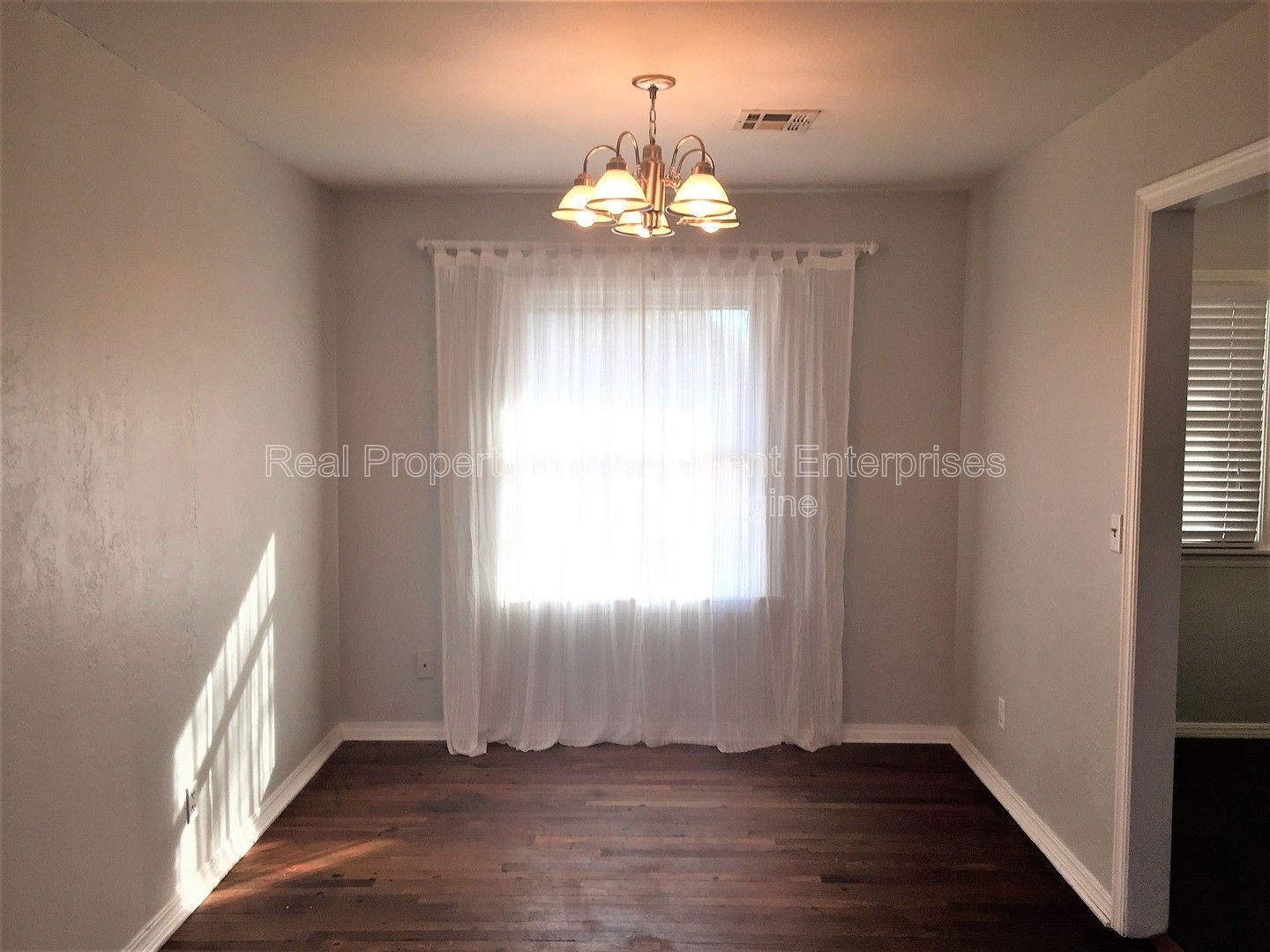 Building Photo - 3912 NW 32nd St