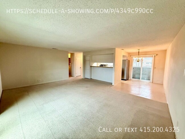 Building Photo - Beautiful 2 Bedroom 1 Bathroom Close to Fr...