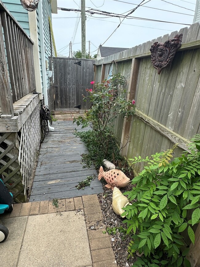 Building Photo - 1111 14th St