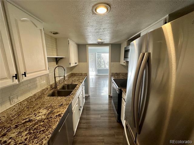 Building Photo - 2525 S Dayton Way