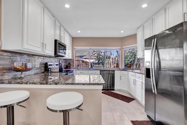 Building Photo - 5915 Smoke Glass Trail