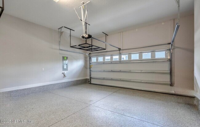 Building Photo - 19 Bolsana Ct