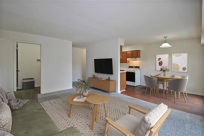 Building Photo - Merriman Woods Apartments