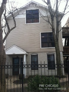 Building Photo - 2643 N Sheffield Ave