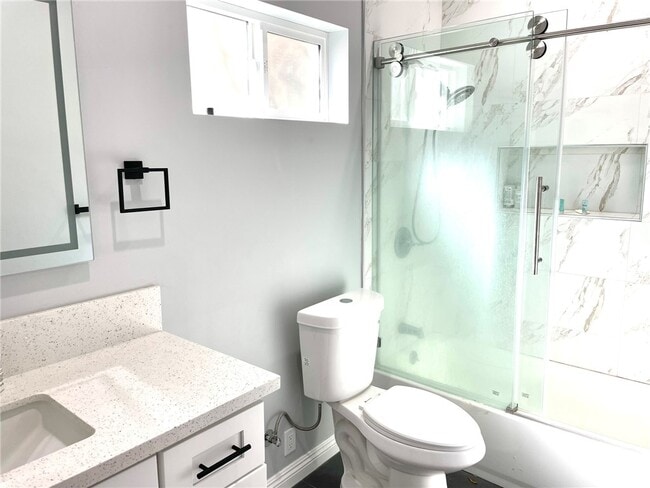 Building Photo - 2735 Earle Ave