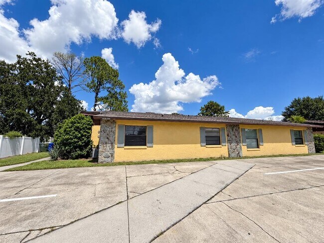 Building Photo - 4155 Spitfire Ave