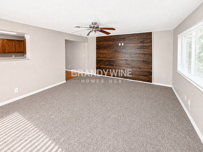 Building Photo - 130 Flamingo Ave