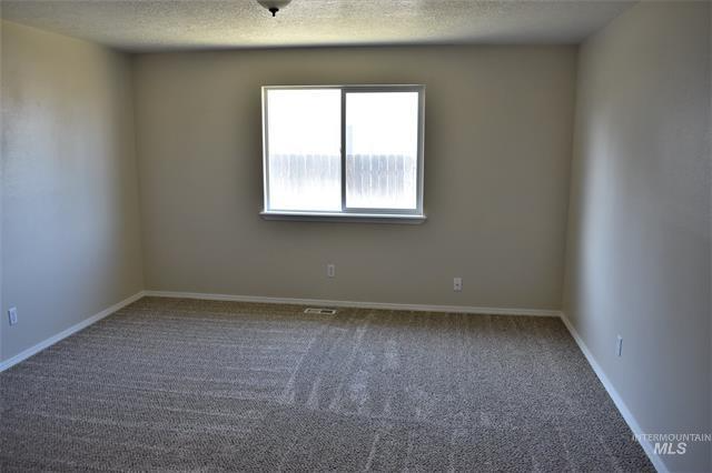 Building Photo - 1188 Peregrine Dr
