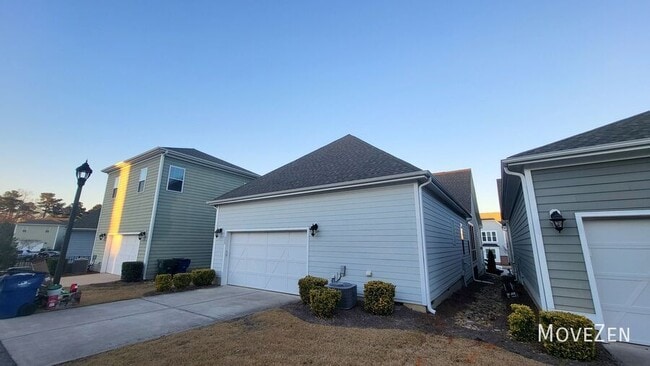 Building Photo - 6605 Truxton Ln