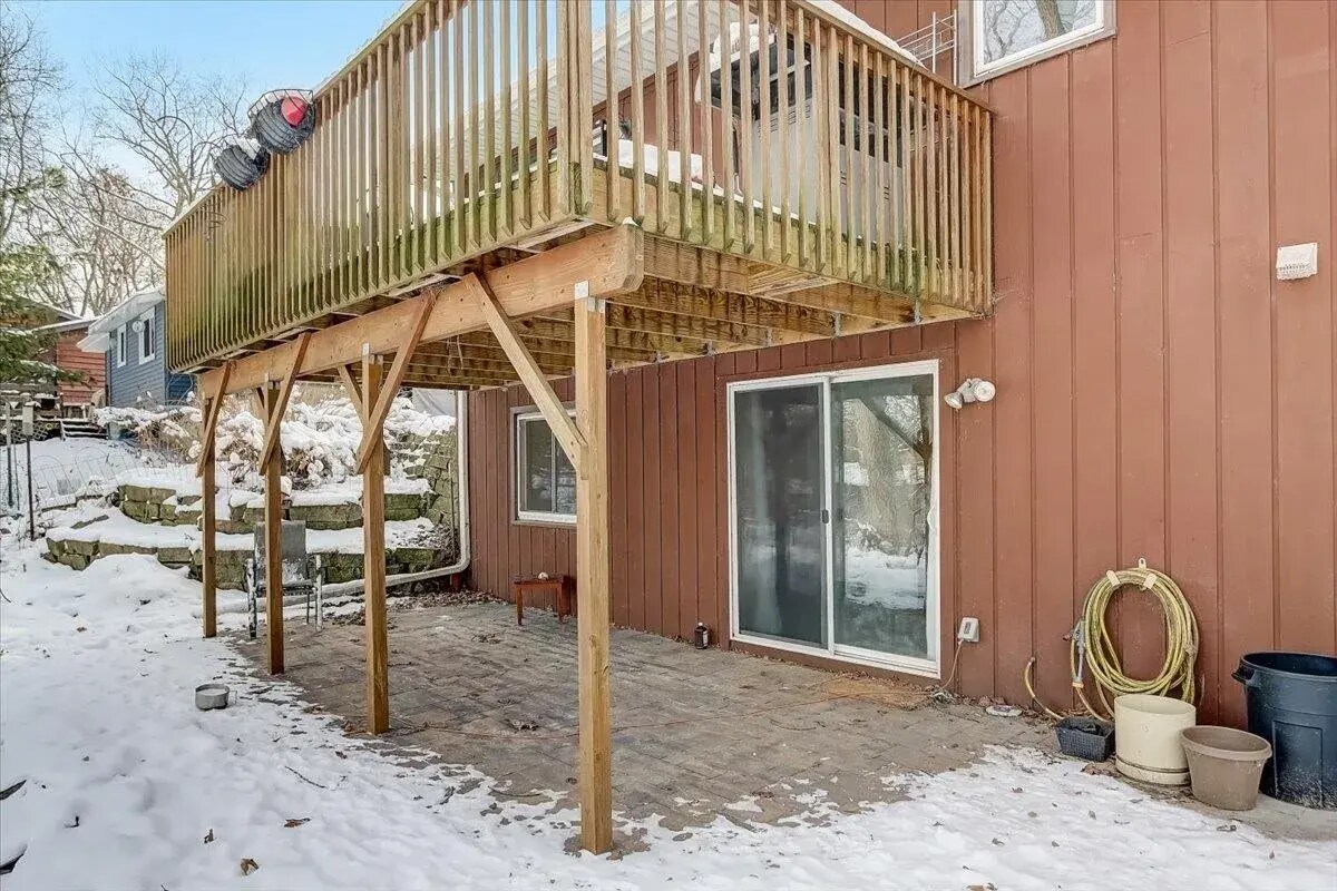 Building Photo - 4906 Academy Dr